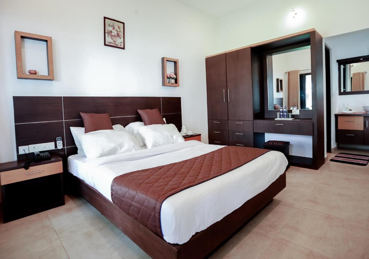 Voye Homes Majestic Retreat Resort Varkala Paravūr エクステリア 写真