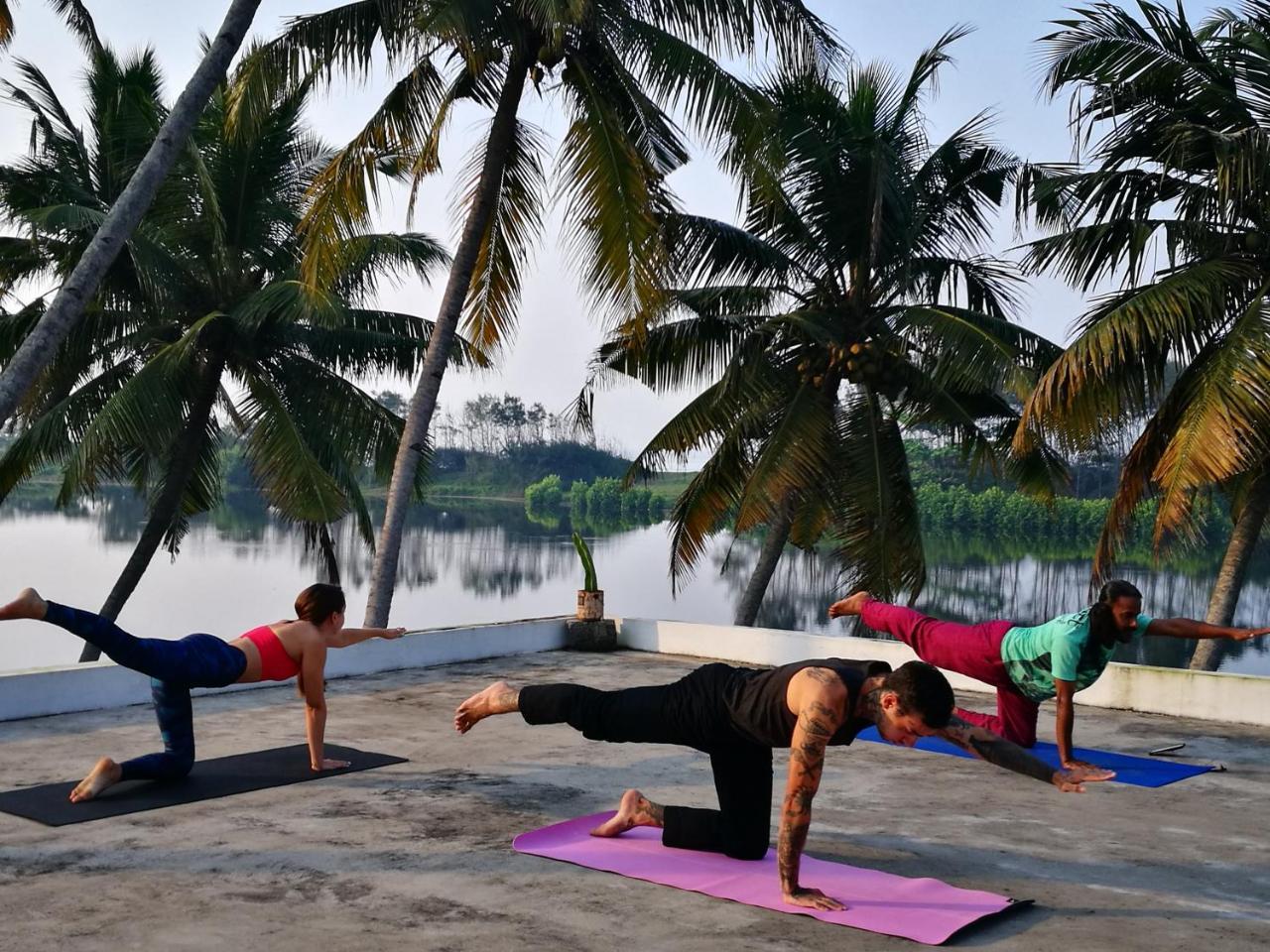 Voye Homes Majestic Retreat Resort Varkala Paravūr エクステリア 写真